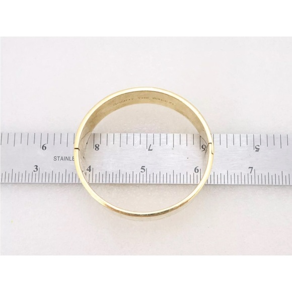 Kate Spade Shoot the Breeze Cream White Gold Enamel Hinged Bangle Bracelet 1181 - Picture 4 of 11